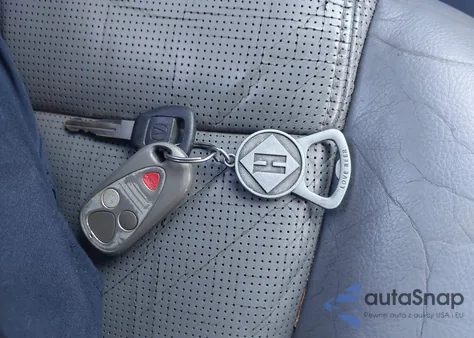 2005 Acura Mdx z USA, uszkodzony, nr VIN 2HNYD18675H545714